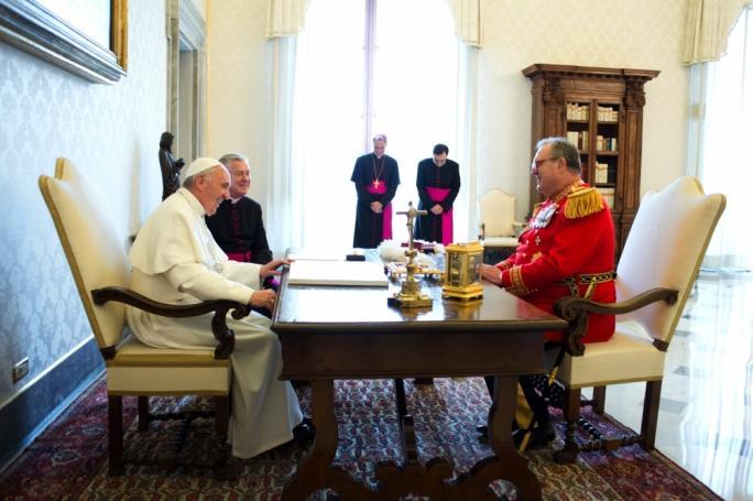 TNX-15017-TNX-15005-matthew_festing_pope_francis